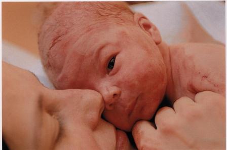Фото ребенка сразу после рождения