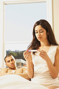 ► Хотите узнать, можно ли забеременеть сразу после месячных? Рассказываем, какие женщины могут забеременеть сразу же после окончания менструации!