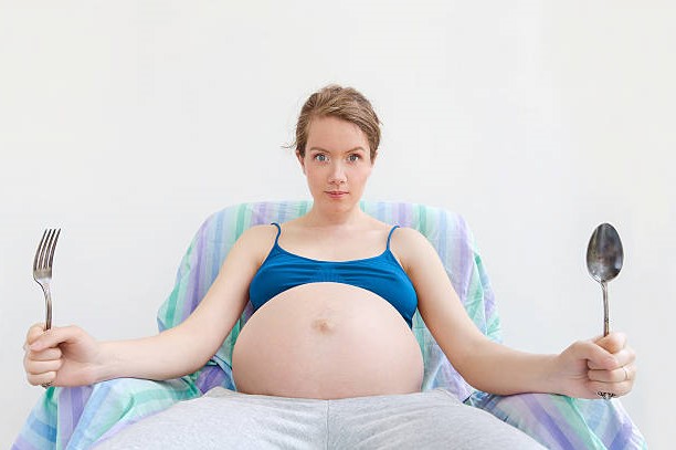 ► Заблуждения о лишнем весе при беременности