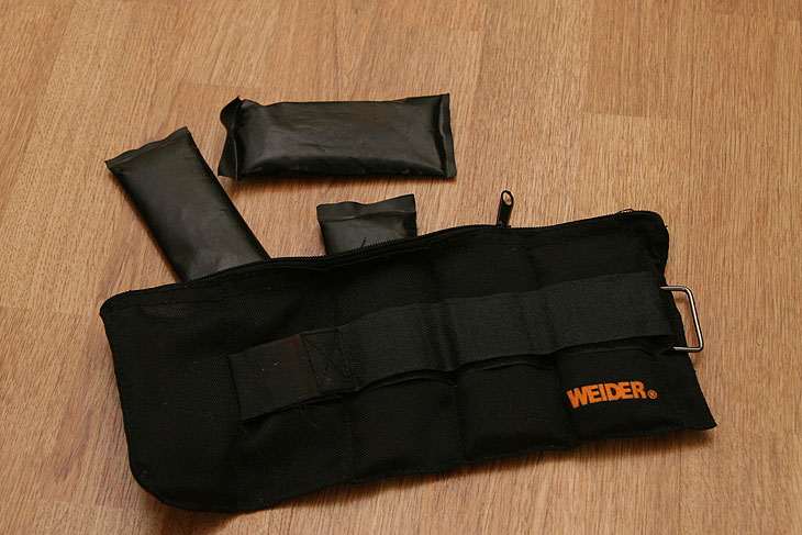 Утяжелители для ног ► Утяжелители для ног фирмы «Weider» с контейнерами с наполнителем