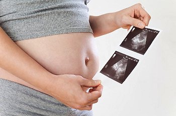 ► Когда делать первое УЗИ при беременности? Рассказываем, может ли УЗИ не показывать беременность на раннем сроке!