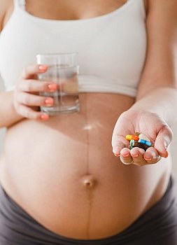 ► Какие витамины пить при беременности