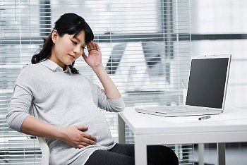 ► Можно ли принимать Но-шпа при беременности на ранних сроках?