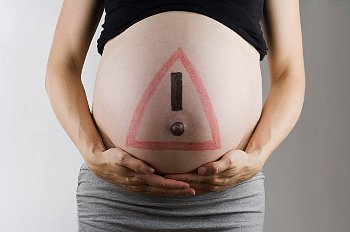 Опасные периоды беременности ► Самые опасные периоды нормальной беременности по неделям, после эко, при беременности двойней