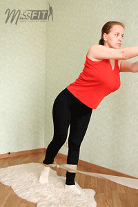 ► Упражнение «Отведение ноги назад» в домашних условиях