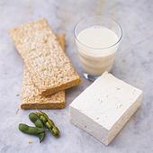 Польза сои ► Соевые продукты способны заменять эстрогены