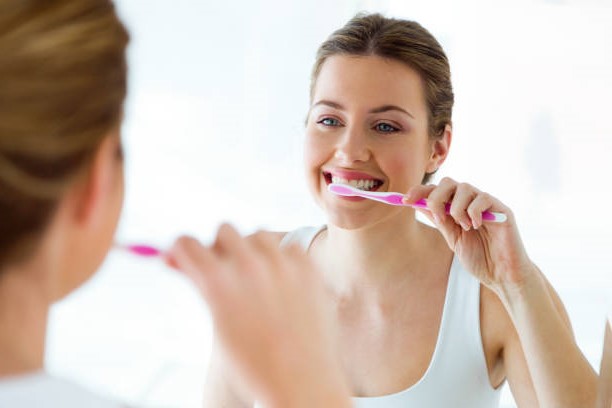 ► Умеете ли вы правильно чистить зубы?