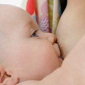 Положение ребенка при кормлении. Позы для кормления грудью