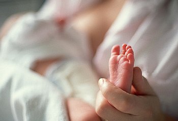 ► Когда приходят первые месячные после родов
