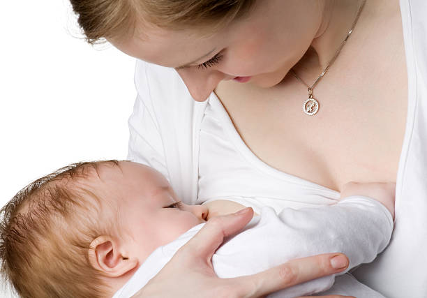 Кормящие мамы могут забеременеть. Правила эффективности при лактационной аменорее. Симптомы беременности во время лактации