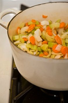 ► Рецепты приготовления сельдереевого супа для похудения