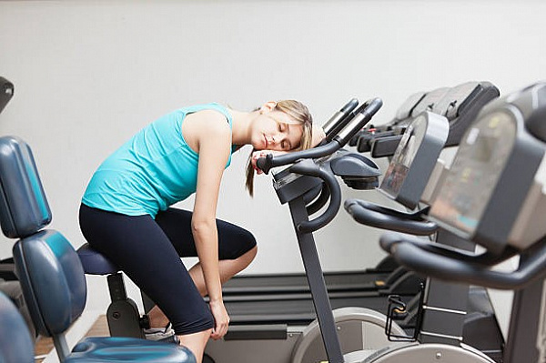 Можно ли тренироваться на голодный желудок?