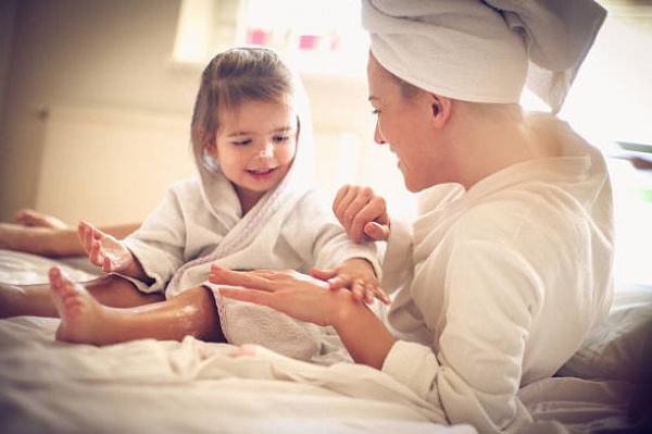 Из «кокона» в бабочку, или обо всех тонкостях парафинотерапии