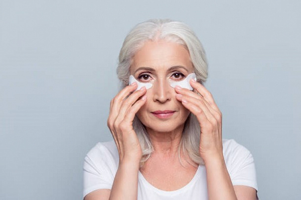 Правила ухода за кожей лица после 40