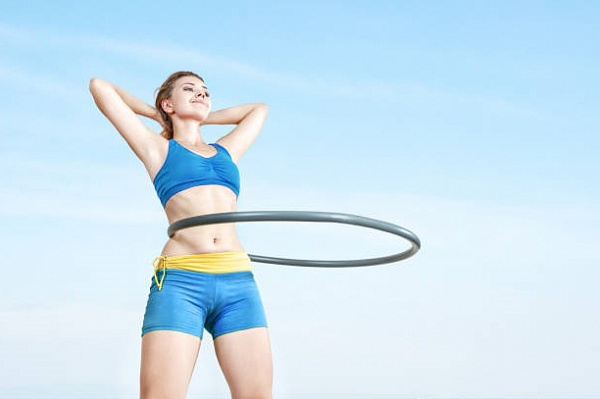 Названы самые эффективные упражнения для тонкой талии