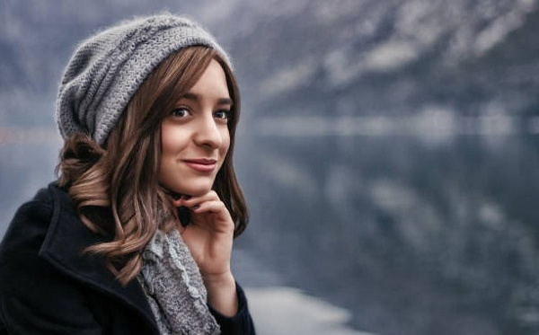 7 способов сохранить красоту волос осенью