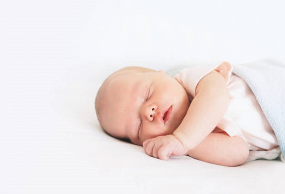 Раскрыта причина синдрома внезапной детской смерти