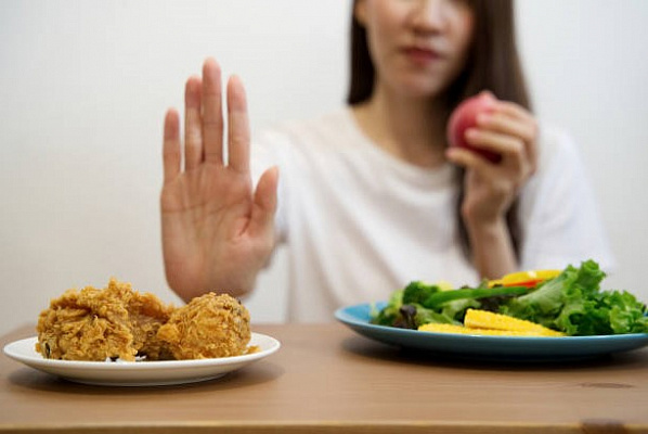 Если хотите похудеть, не ешьте эти продукты вечером