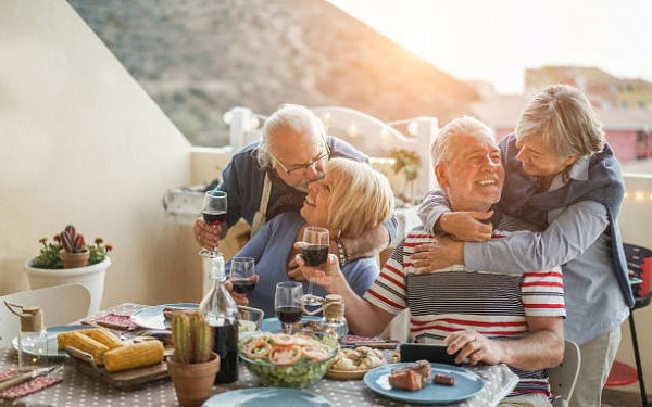 Как нужно питаться, чтобы продлить жизнь?