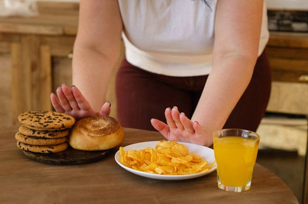 Из-за этих 5 продуктов растет живот. Чем их заменить?