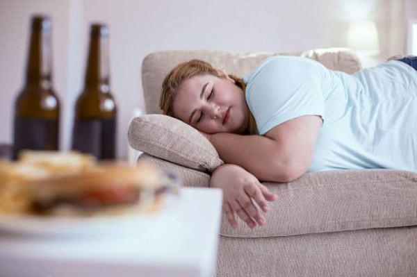 Почему алкоголь мешает похудеть и делает нас толстыми?