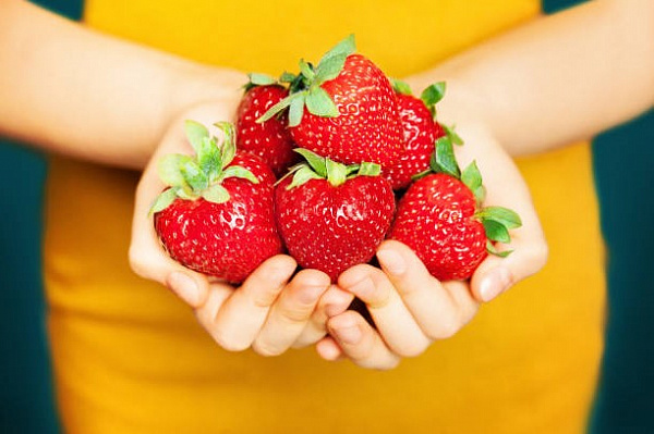 Топ-10 фактов о пользе клубники, про которые вы не знали