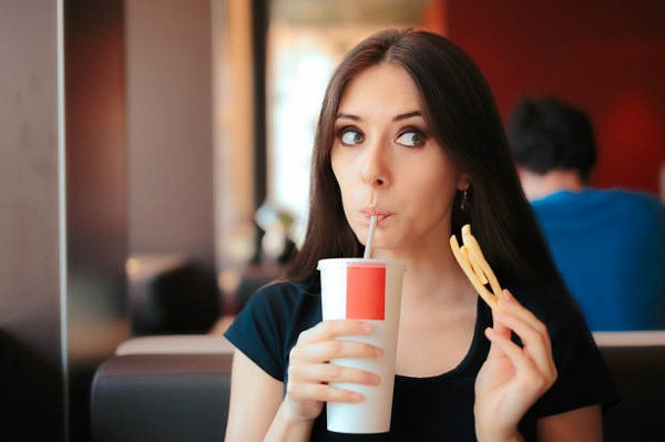 Самые опасные продукты, которые стоит исключить из рациона