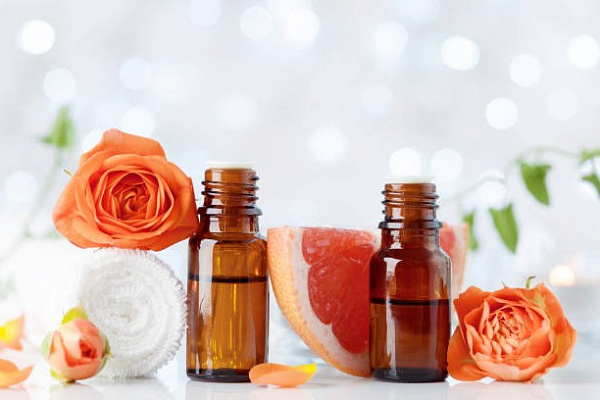 7 лучших масел для кожи и волос