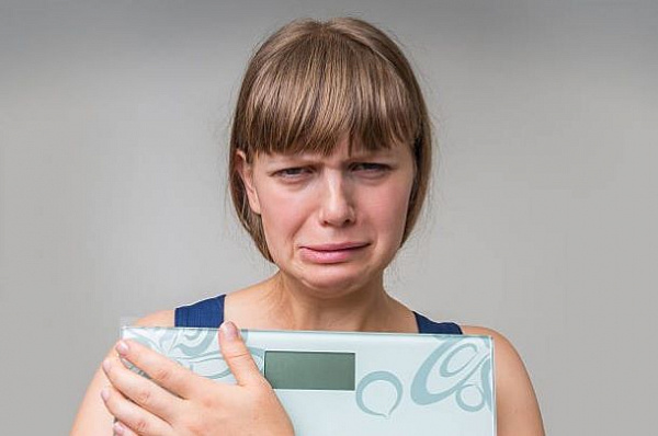 Как менструальный цикл влияет на вес?