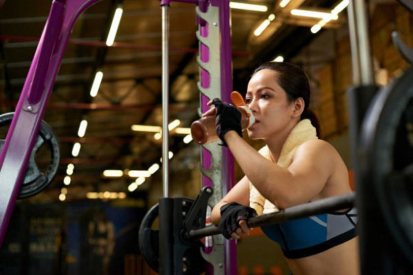 Опасные протеиновые коктейли: чего не должно быть в составе?