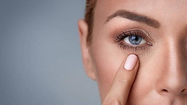 Первые морщины: секреты ухода за лицом