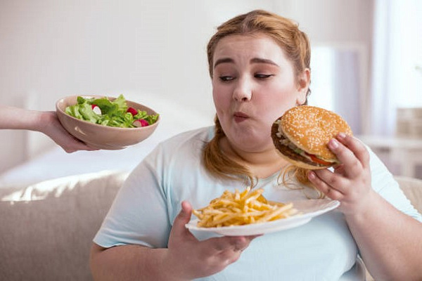 Целлюлит появляется из-за этих продуктов