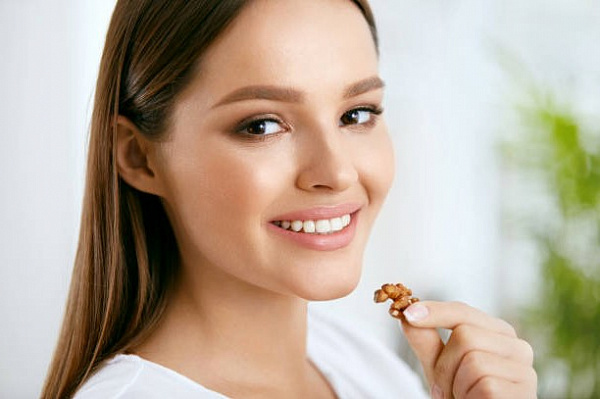 Эти 5 перекусов помогают убрать жир на животе