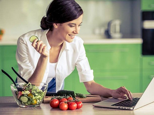 Как похудеть, если приходится сидеть дома?