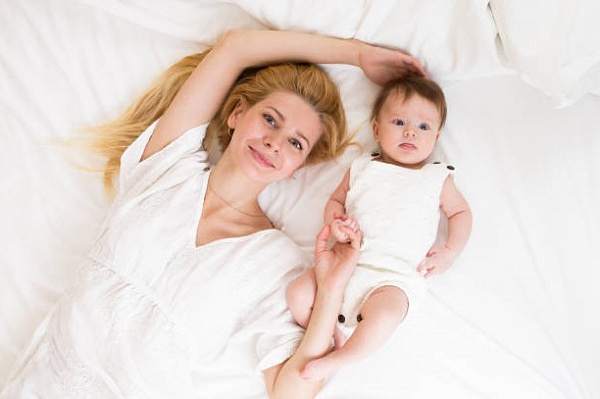 Чудо деторождения: молодая женщина смогла выносить и родить ребенка после удаления яичника