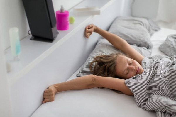 Зачем необходим и как работает гормон сна мелатонин?