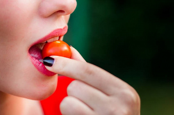 Борьба с морщинами выходит на новый уровень: теперь овощи