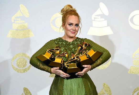 Похудение на шоколаде и вине: диета сиртфуд