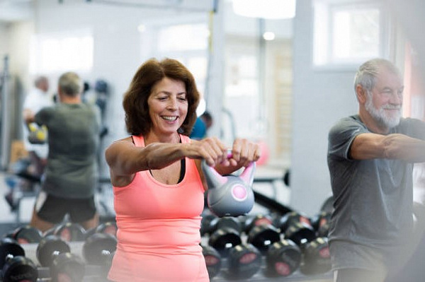 Фитнес против старения: какие тренировки продлевают жизнь?