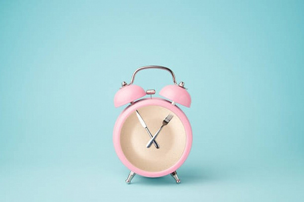 5:2 или 16:8 - с какой формой похудение идет быстрее?