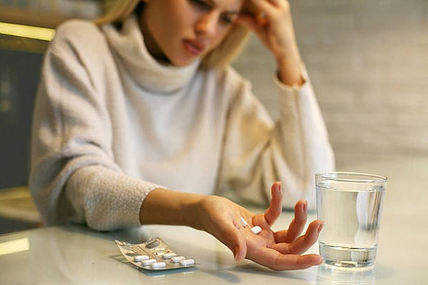 Какие травы и добавки помогут при депрессии?