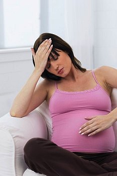 ► Розоватые выделения при беременности на ранних, поздних сроках